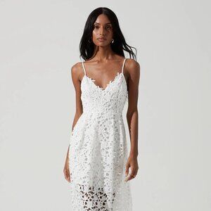 ASTR THE LABEL Lace A Line Midi Dress in White size XS
